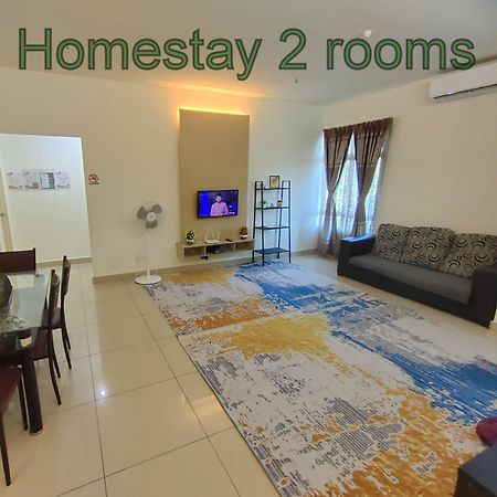2 Rooms Homestay Deviana Wakaf Che Yeh Kota Bharu Exterior photo